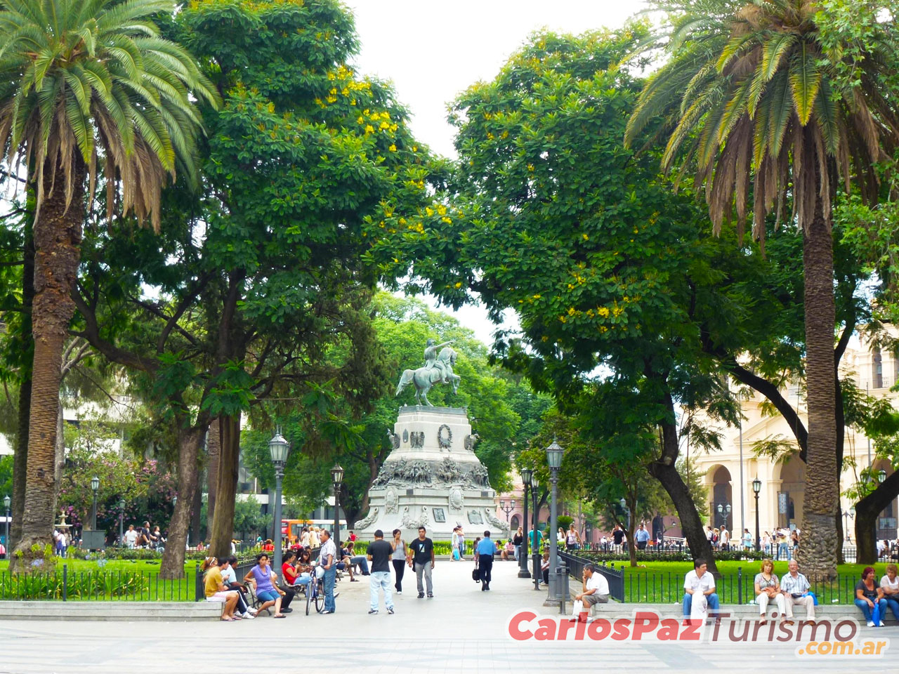 La Ciudad de Crdoba Capital - Imagen: Carlospazturismo.com.ar