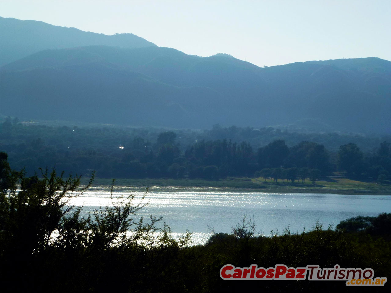 Turismo en Villa Parque Siquimn - Imagen: Carlospazturismo.com.ar